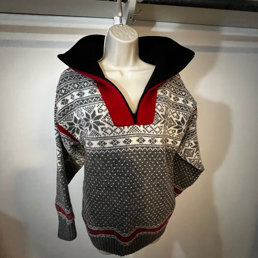 Cozy Nordic Pattern Pullover Sweater with Red Trim